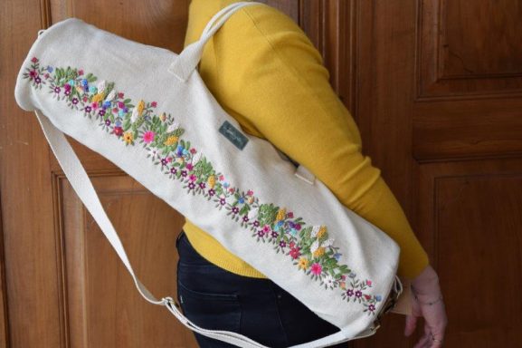 Handbestickte Yogatasche